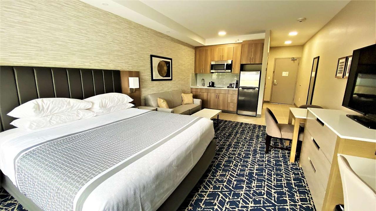 Best Western Premier Route 97 Vernon Eksteriør billede