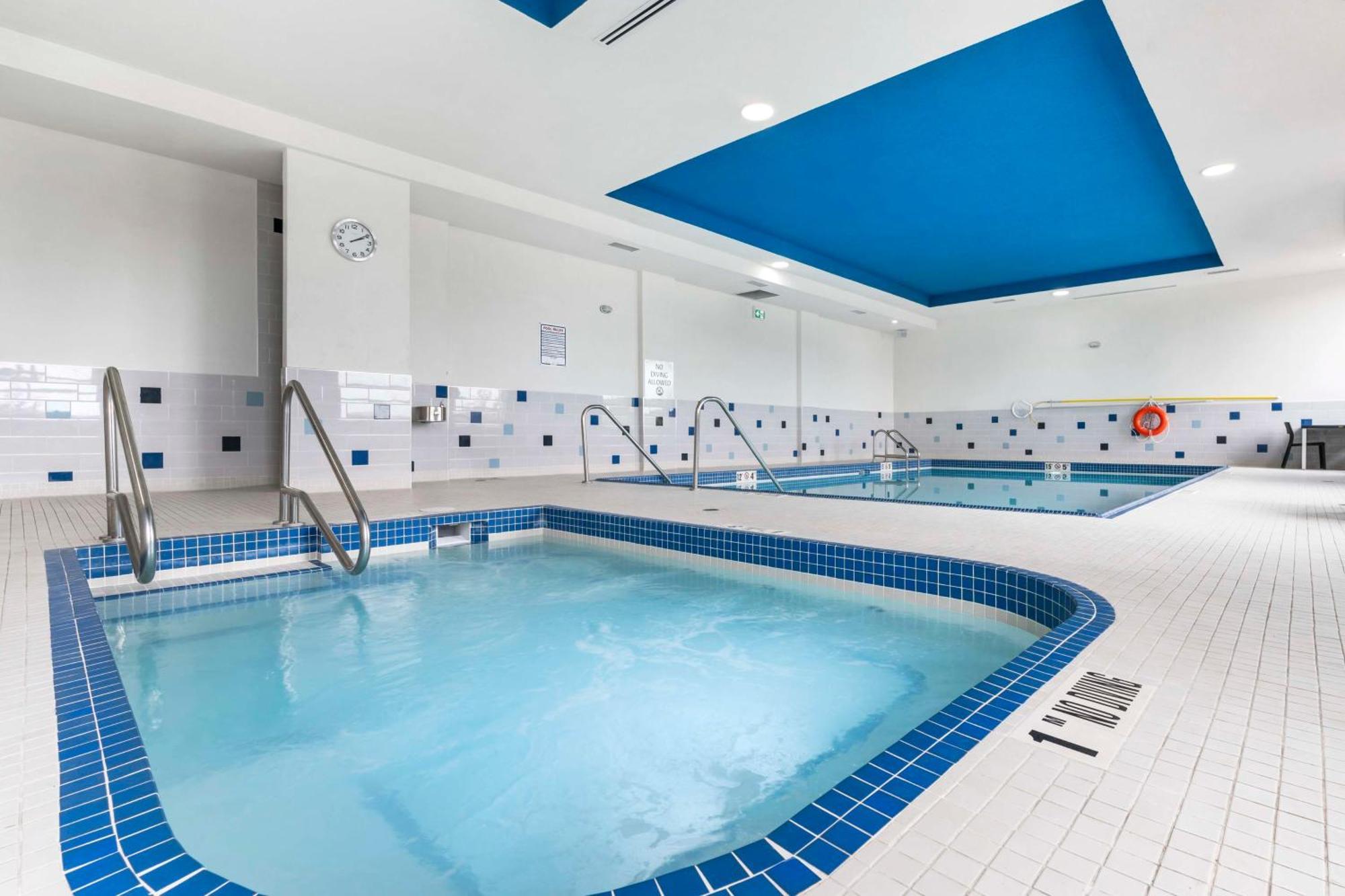 Best Western Premier Route 97 Vernon Eksteriør billede