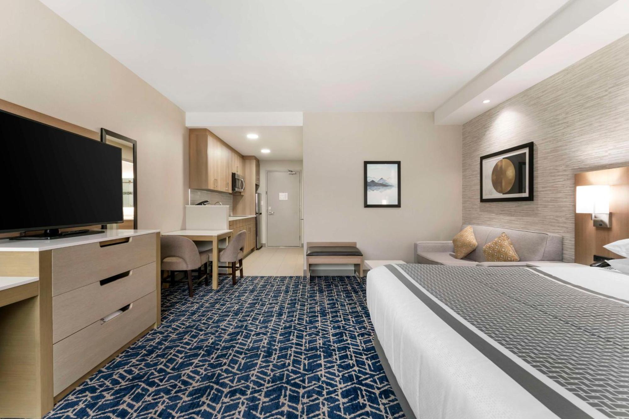 Best Western Premier Route 97 Vernon Eksteriør billede