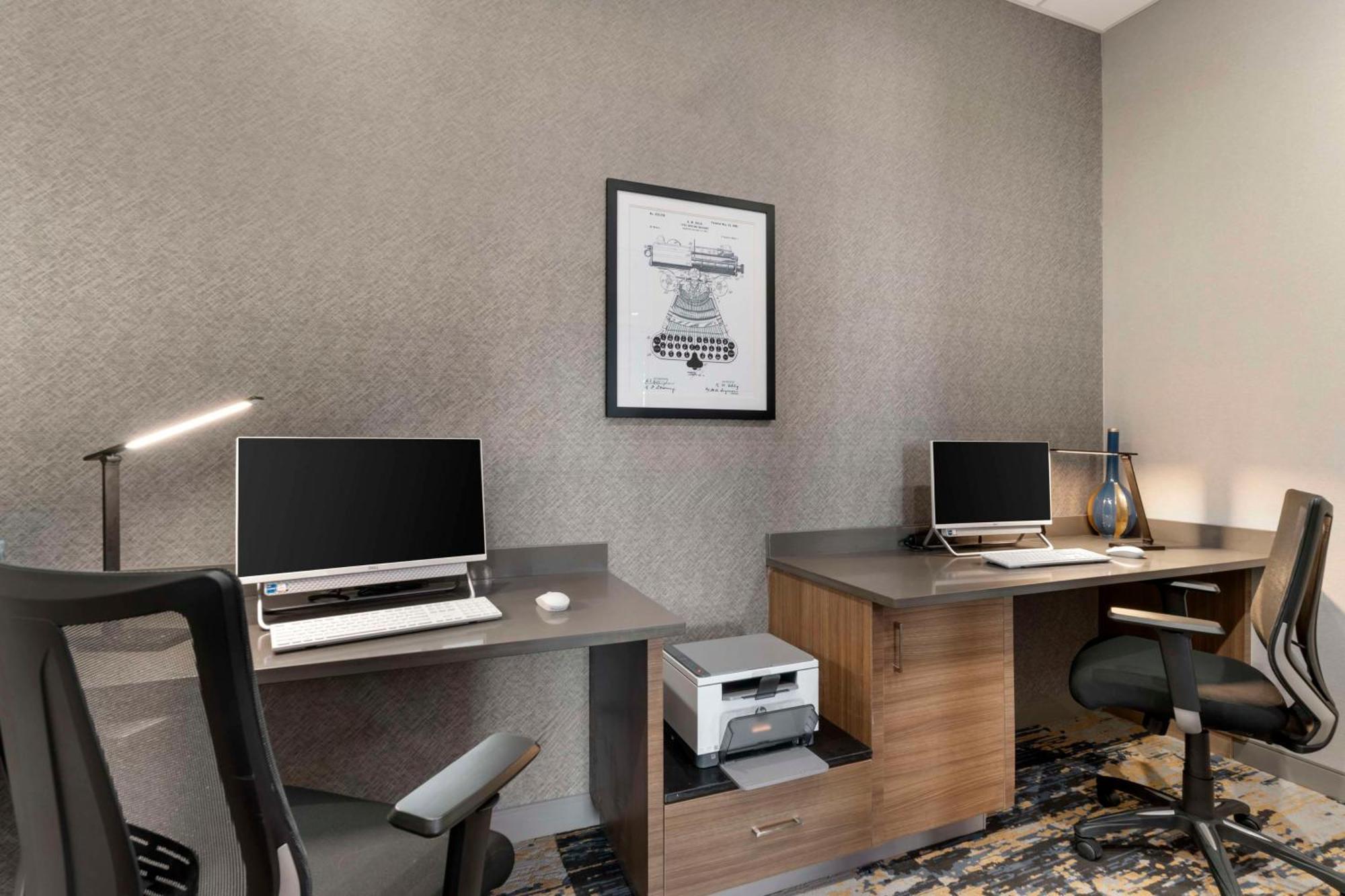 Best Western Premier Route 97 Vernon Eksteriør billede