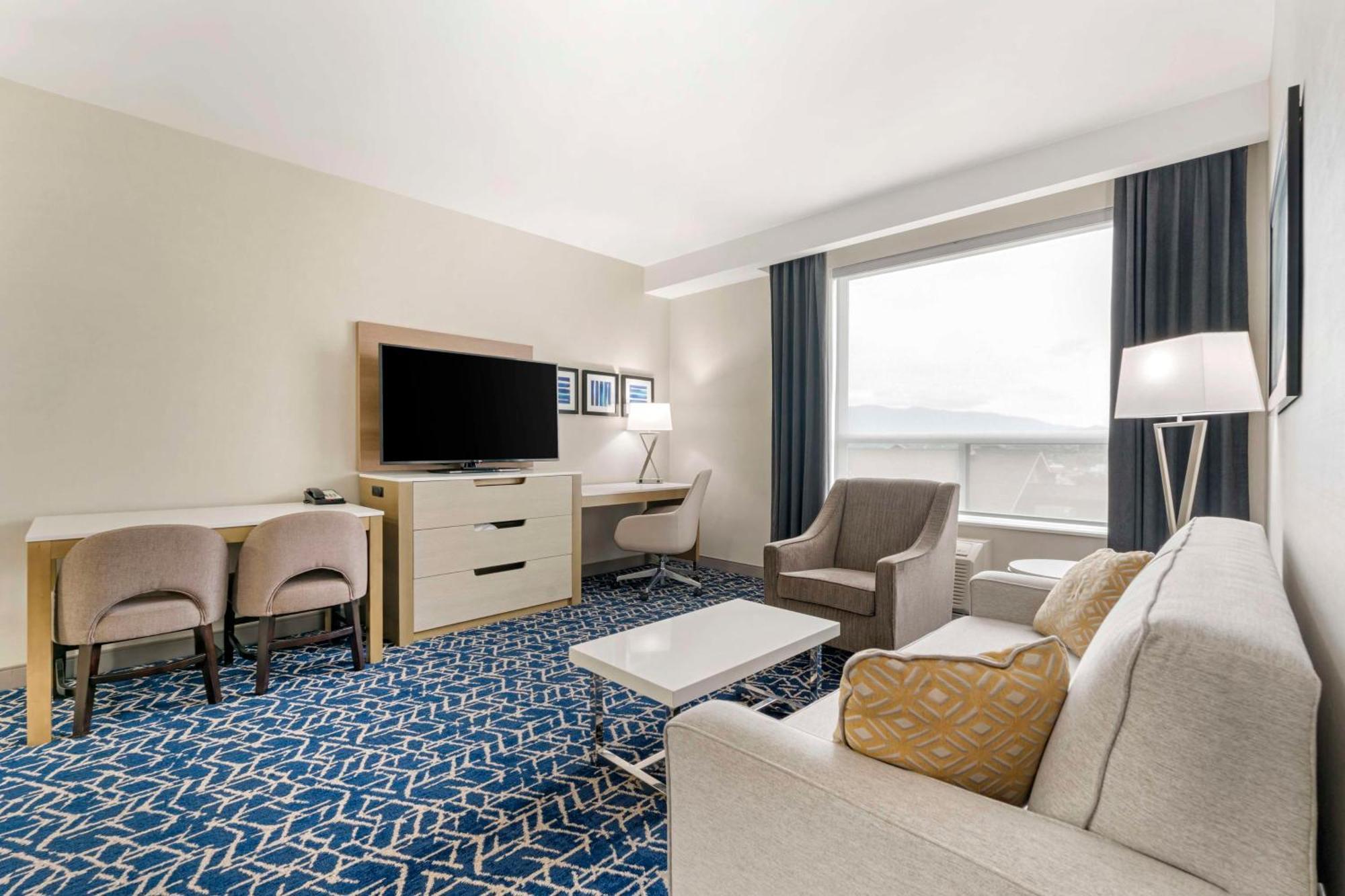 Best Western Premier Route 97 Vernon Eksteriør billede